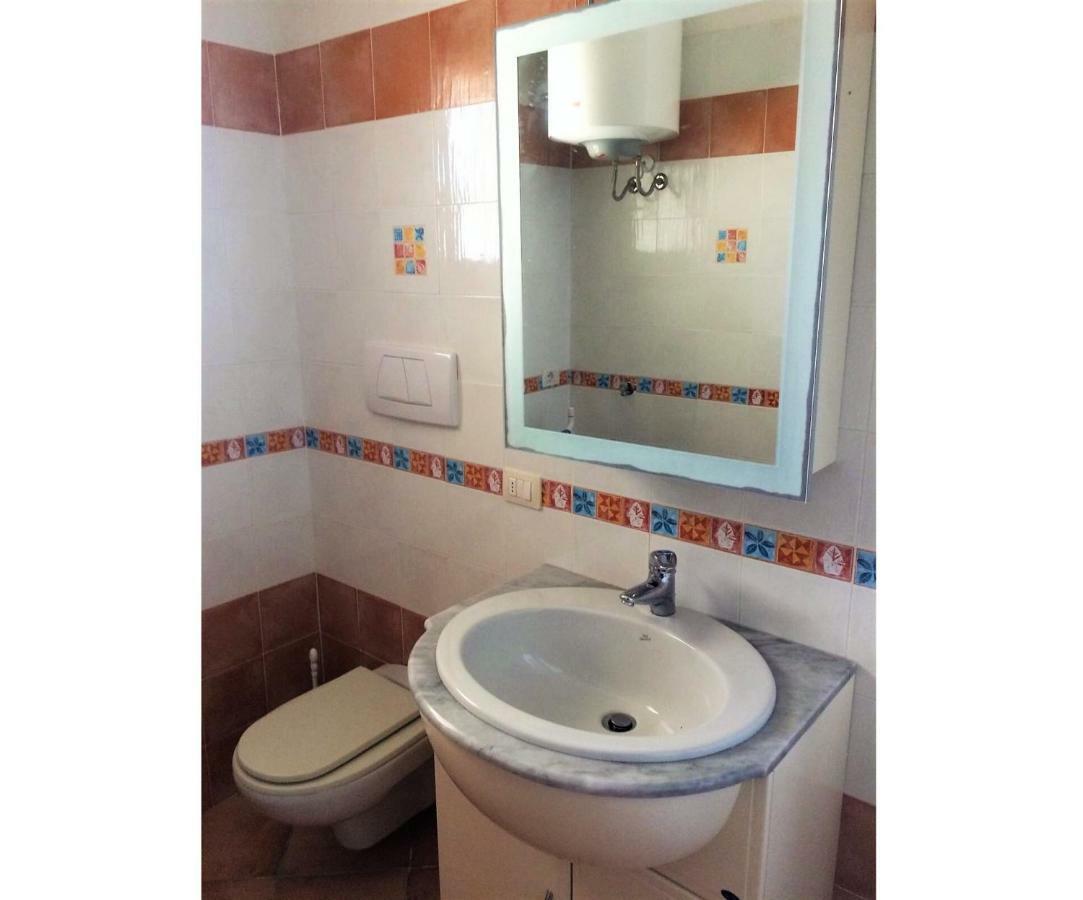 Residence Castello Di Gallura ซานตา เตเรซา กัลลูรา ภายนอก รูปภาพ
