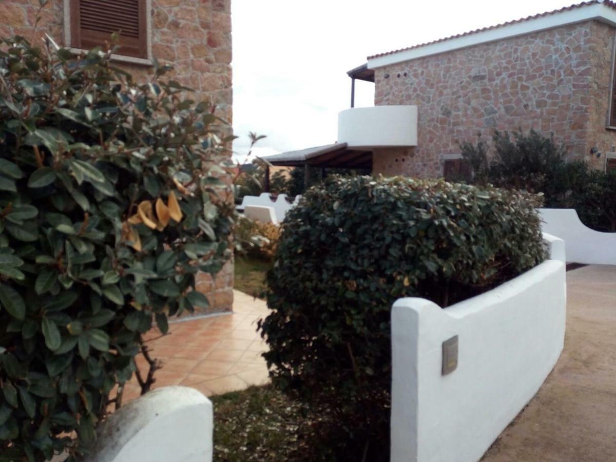 Residence Castello Di Gallura ซานตา เตเรซา กัลลูรา ภายนอก รูปภาพ
